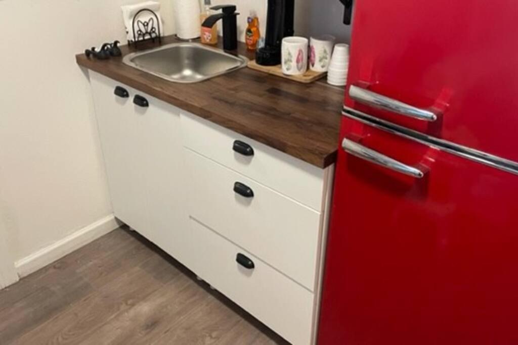 Lovely Studio Apartment With Kitchenette. Tampa Exterior foto